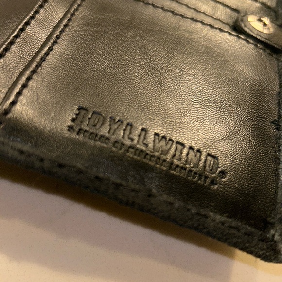 Idyllwind Multicolor Geometric Wallet - Picture 3 of 7